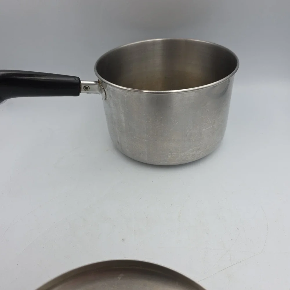 1801 Revere Ware 3 Quart Sauce Pan Pot w/Lid